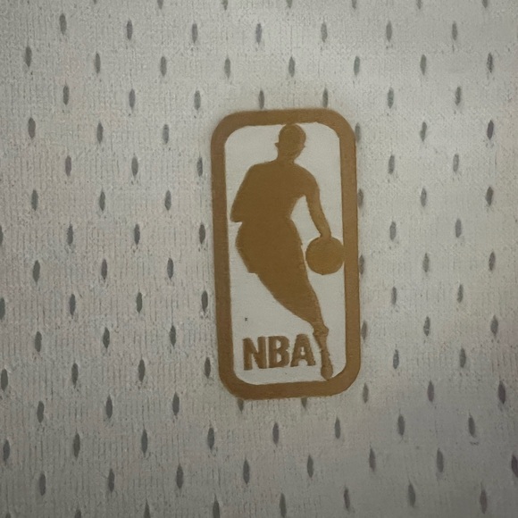 Philadelphia 76ers Mitchell & Ness Shorts - Picture 11 of 12